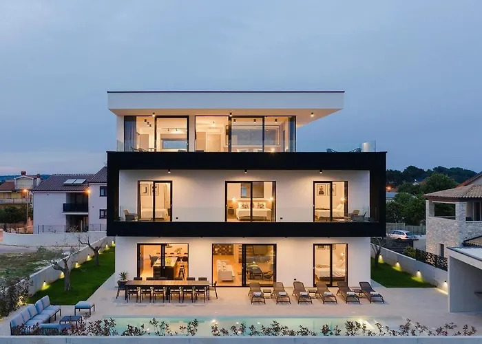 Villa Aquarius